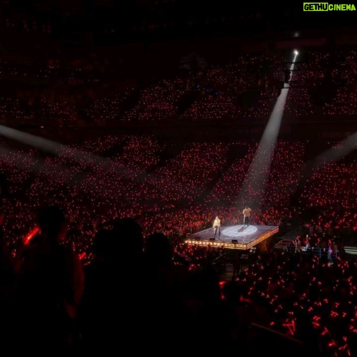 Jung Yun-ho Instagram - . #SAITAMA ARENA! 너무 즐거웠고~행복했습니다! (with 미츠시마군) 다음은~~ #SAPPORO ~~~❄️ #東方神起LIVETOUR2023_CLASSYC