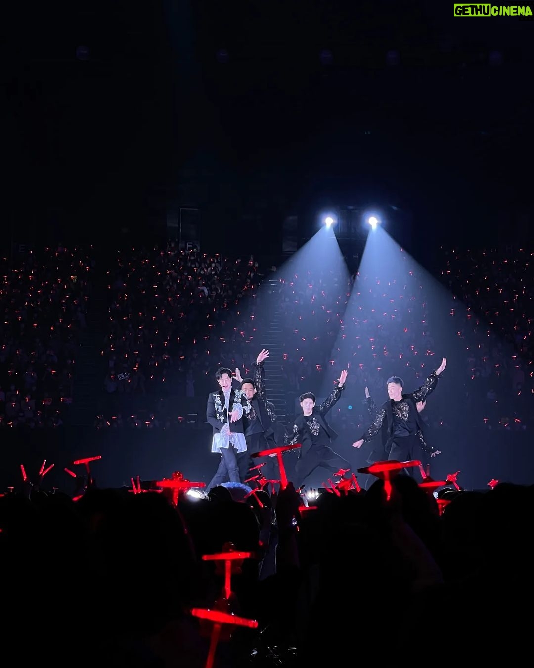 Jung Yun-ho Instagram - . 5년만의 미야기 공연 ~ 정말 행복했습니다! Next is....... SAITAMA👍👍 #東方神起LIVETOUR2023_CLASSYC