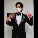Jung Yun-ho Instagram - 2020 MBC 방송연예대상🎁 시상자로 참여하게 되어 영광이었습니다~^^ 수상하신 모든 분들 진심으로 축하드립니다!🏆💐