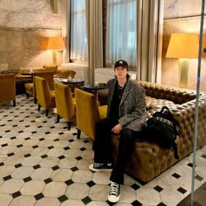 Jung Yun-ho Instagram - UK in UK 🇬🇧