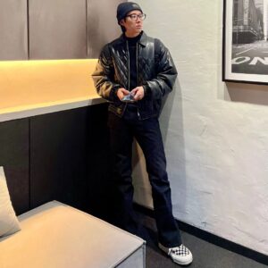 Jung Yun-ho Instagram - 🤓