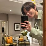 Jungwoo Instagram - 첫 이태리 매우 성공적🕶️