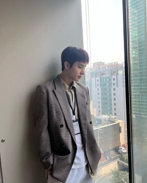 Jungwoo Instagram - 김대리 시절