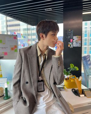 Jungwoo Instagram - 김대리 시절