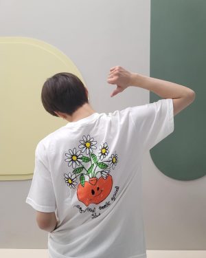 Jungwoo Instagram - #capsulebyNCT127 
@capsulebynct127 @represent
nct127.shop + 시즈니에게 긍정의 힘을!