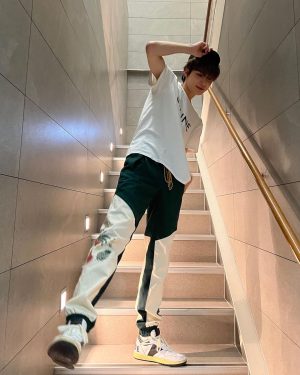 Jungwoo Instagram - 🧢