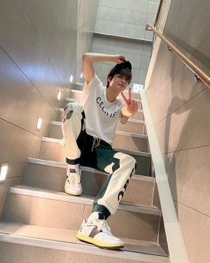Jungwoo Instagram - 🧢