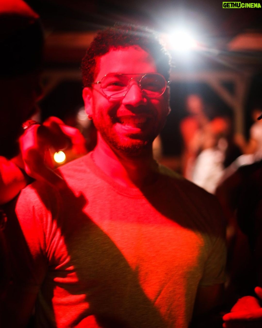Jussie Smollett Instagram - On this episode of Deviant in the City… 🤦🏾 NOTE: on the first photo… I’m certain in this moment I was singing “Forever I’m that giiiiiiirrrrl…” 😂💃🏾Amazing and interesting moments... y’all churrin be safe out there. ✌🏾 📸 @artbyalyx