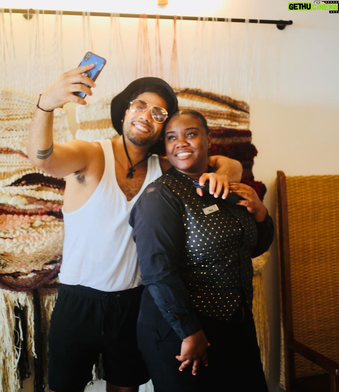 Jussie Smollett Instagram - That’s him right there… thank you for everything Jamaica. Until next time ✌🏾🇯🇲🙏🏾 One love. Trelawny, Jamaica