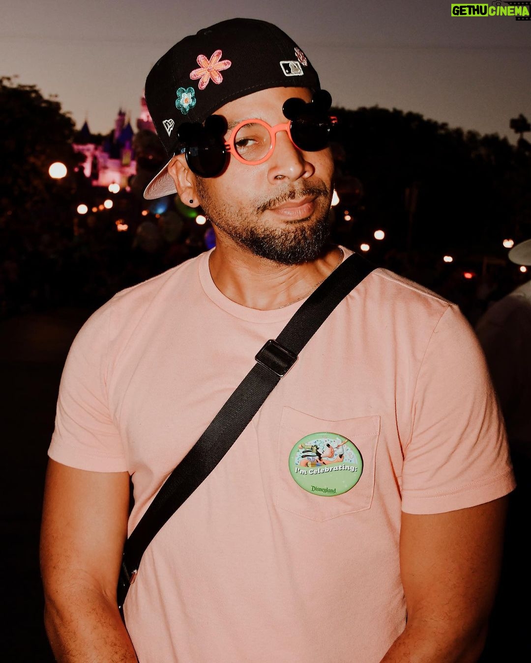 Jussie Smollett Instagram - Adulting… Disneyland