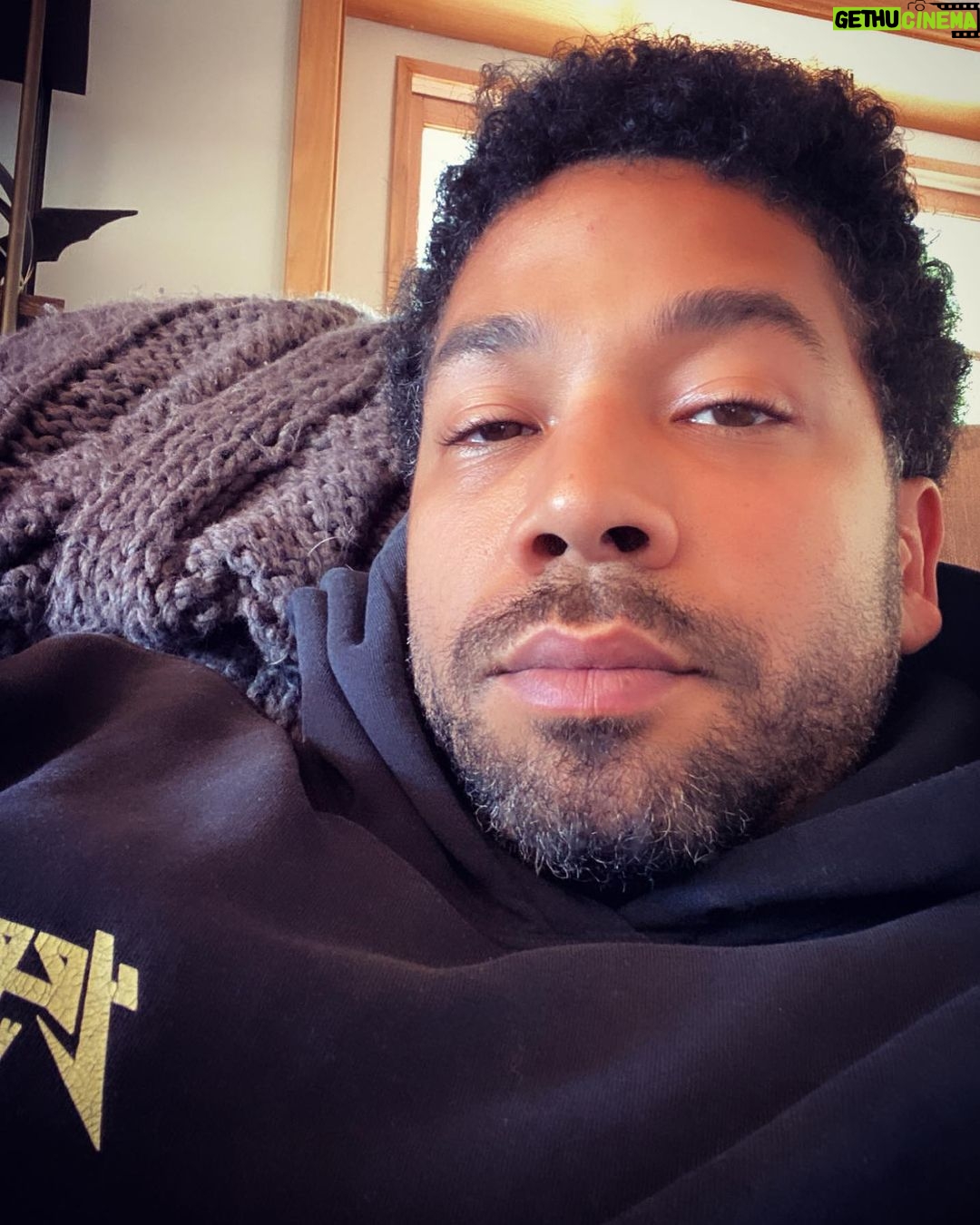 Jussie Smollett Instagram - Happy Sunday family. We got outta retrograde…🥴💪🏾Love you.