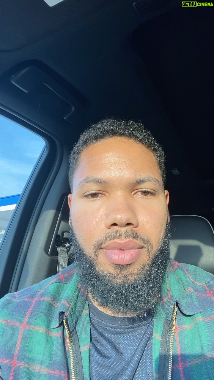 Jussie Smollett - 11K Likes - Jussie is innocent. For far too long Black folks have been expected to go through trauma and then get back up as if that trauma is normal. We will be speaking on Jussie’s behalf for the near future.
2 out of 3 state judges voted this week to suspend Jussie’s jail sentence while he awaits his appeal. This is a clear acknowledgment from the state that there are holes in this case.
To the State of Illinois, do the right thing and clear Jussie’s name.
-THE SMOLLETT FAMILY
#TheSmollettFamily
#JussieIsInnocent #FreeJussie
