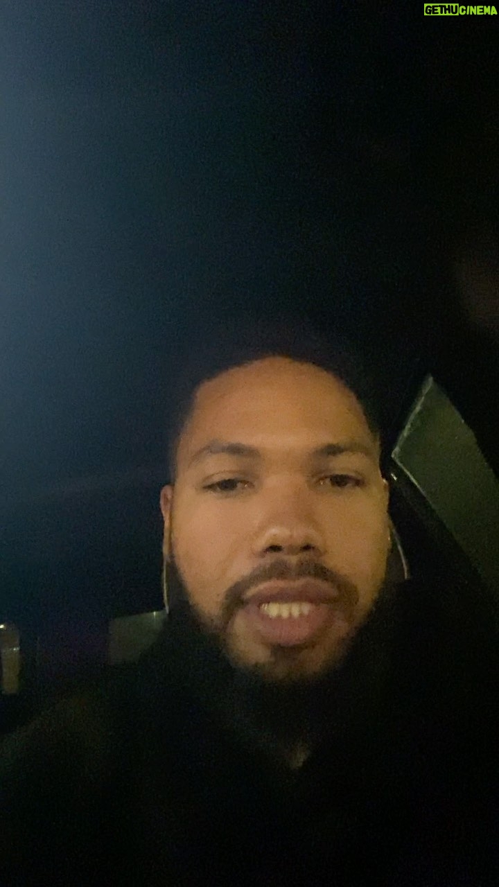 Jussie Smollett - 10.1K Likes - Update on Jussie- @jocquismollett
#FreeJussie
Number to call to check in on Jussie:
773-674-2859