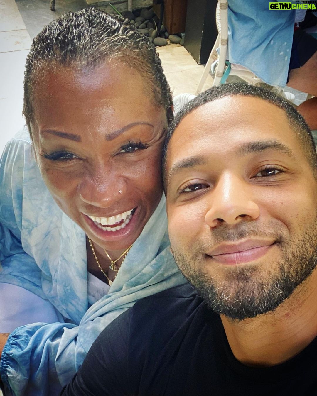 Jussie Smollett Instagram - Cuz sometimes you just gotta go home to family. Hi God mama… @dee_fab 🤎🤎🤎 Love you. Miami, Florida