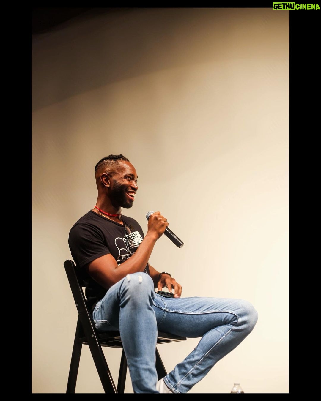 Jussie Smollett Instagram - In 2016 my brother @octarell_again released a not-so-small-film called @moonlightmov. It changed the trajectory of the images and depictions of black men and black male intimacy in film… last night we closed out #Pride month by bringing @bboybluesthefilm to Chicago with a special private screening at the @dusablemuseum and talkback hosted by T with myself and our king @james.e.hardy.9. Tarell poured into James and acknowledged that there would be no #Moonlight without the #BBoyBlues book series… I was then able to acknowledge to T that there would never be a film version of BBOY without moonlight. Community is real. Special thanks to my brother @bridgeforth #CharlesNelsoniii, @pridesouthside, @inpoc_ and the beautiful people of #Chicago for coming out and showing such love. @bboybluesthefilm is streaming now on @betplus 💫 💙🤎 📸 @artbyalyx The DuSable Black History Museum and Education Center