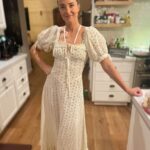 Justin Baldoni Instagram – Good Lord my wife is just … wowwwww 🔥😅
@emilybaldoni