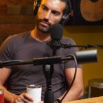 Justin Baldoni Instagram - Men, it’s on us. And it starts with modeling vulnerability. It’s the only way. Hurt people hurt people. Healed people heal people. If you have or know anyone especially a man who has experienced trauma (which honestly is all of us) please please please listen to this episode and witness the incredible bravery, vulnerability, accounts tilts and strength of my brother @jamey_heath_ #manenough