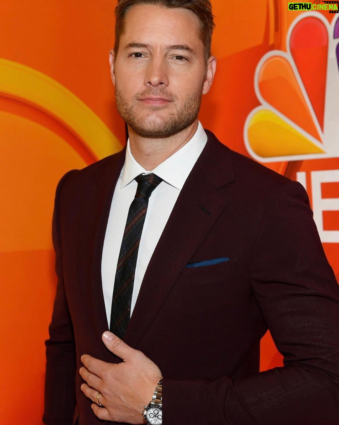 Justin Hartley Instagram - Yesterday at NBC upfront. Thanks to @andreapezzillo and @anitapatrickson for cleaning me up. #thisisus