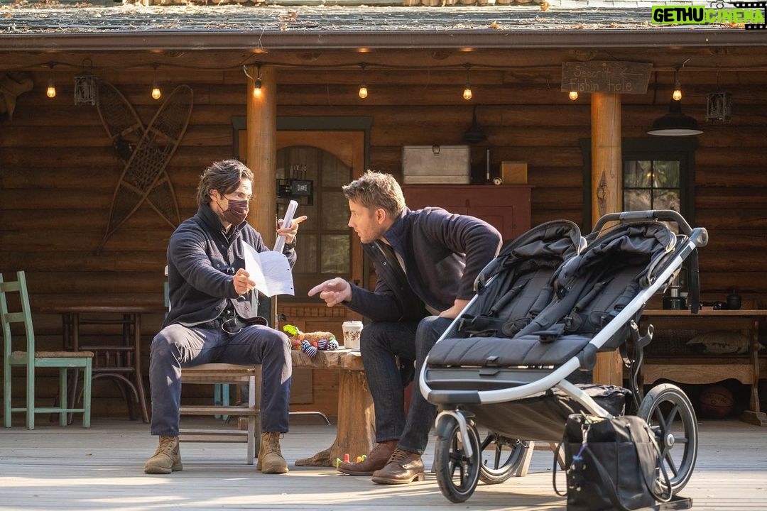 Justin Hartley Instagram - Tonight kicks off the Big 3 trilogy and if you remember the chant, that means first came…Kevin. Directed by @miloanthonyventimiglia. #ThisIsUs
