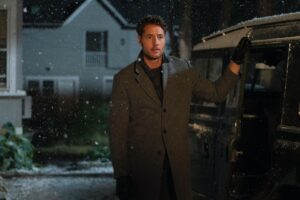 Justin Hartley Instagram - Sending out a few images from my upcoming film, #TheNoelDiary! Coming to @Netflix on November 24th. Also, be sure to tune into @accesshollywood tonight to be the first to see our trailer!