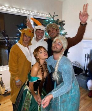 Justin Prentice Instagram - @idinamenzel wasn't available for the live action Frozen. Luckily I was.

Makeup by @kldi