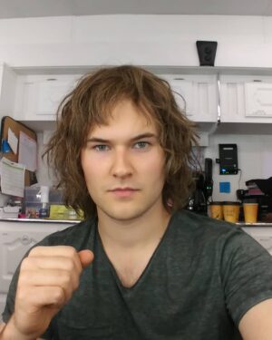 Justin Prentice Instagram - Here's a pic of me in the hair/makeup trailer during filming of Season 2. They had an extra wig lying around. I think I like it. Might be the new me. #13reasonswhy