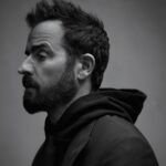 Justin Theroux Instagram - A big ol’ thank you to my friend @markseliger 📸 and @esquire 📖... and the great chats with @ericsull 🖊 🙏 ... let’s not tell Kuma she made the cover. Don’t want it to go to her 🐶 New York City
