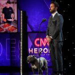 Justin Theroux Instagram - Kuma and I were so honored to present a HERO award to real life HERO Carie Broecker and her incredible organization @peace_of_mind_dog_rescue for the tireless work they do for senior dogs and senior people. Thank you Carie for being such an astounding advocate for the voiceless. If you can this holiday season, please consider making a donation to help continue the incredible work that Carie does. ❤️ #adoptdontshop