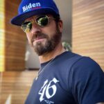 Justin Theroux Instagram - RELIEF. Congratulations President-Elect Biden and Vice President-Elect Kamala Harris. So proud of my country today. It’s been too long. 🇺🇸