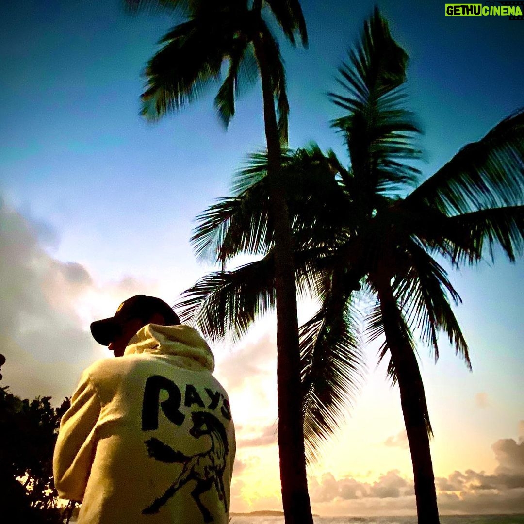 Justin Theroux Instagram - 2020 🌬🌴 🌞 Dorado Beach, a Ritz-Carlton Reserve