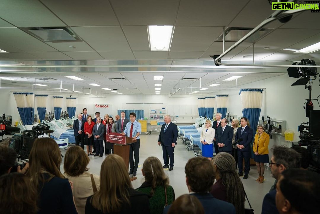 Justin Trudeau Instagram - Good news for people across Ontario: We’re working with your provincial government to improve your health care system. Together, with the agreement and investment announced this morning, we’ll increase access to family doctors. We’ll cut down wait times. We’ll hire more health care workers. And we’ll make sure you can get the mental health care you need. Bottom line: We’re focused on making sure our universal, public health care system works better for you – so you can access the quality care you expect and deserve. 🇨🇦 Bonne nouvelle pour les gens de l’Ontario : nous travaillons avec votre gouvernement provincial en vue d’améliorer votre système de soins de santé. Ensemble, grâce à l’entente et à l’investissement annoncés ce matin, nous allons améliorer l’accès aux médecins de famille. Nous allons réduire les temps d’attente. Nous allons embaucher plus de travailleurs de la santé. Et nous veillerons à ce que vous puissiez recevoir les soins de santé mentale dont vous avez besoin. Bref, notre objectif est de rendre notre système public et universel de soins de santé plus efficace pour vous – pour que vous puissiez avoir accès aux soins de qualité que vous souhaitez et méritez. King City, Ontario