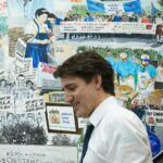 Justin Trudeau Instagram - Les travailleurs syndiqués ont joué un rôle central dans la construction de ce pays. Je suis fier de me tenir à leurs côtés.