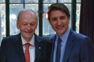 Justin Trudeau Instagram - We’re celebrating an important milestone today: Jean Chrétien’s 90th birthday. Our country has benefitted – and continues to benefit – so much from his work and his wisdom, and he continues to inspire so many of us. Jean, we couldn’t be more grateful for you. Happy birthday!
🇨🇦 Nous célébrons un anniversaire important aujourd’hui : les 90 ans de Jean Chrétien. Notre pays a tant bénéficié – et bénéficie encore – de son travail et de sa sagesse, et il demeure aujourd’hui une source d’inspiration. Jean, tu as toute notre gratitude. Bonne fête!