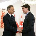Justin Trudeau Instagram - Canada and Poland are united in support of Ukraine. President Andrzej Duda and I reaffirmed that support – and that unity – during our meeting today. We spoke about what more we can do to make sure that the people of Ukraine have the aid they need, and that Putin and the Russian regime are held accountable. I also thanked him for welcoming Canadian troops to Poland, where they have been training Ukrainian forces. We’ll keep working together on this – and on other issues that matter to Canadians and the Polish people. 🇨🇦 Le Canada et la Pologne sont solidaires de l’Ukraine. Le président Andrzej Duda et moi avons réaffirmé notre soutien – et notre solidarité – durant notre rencontre, aujourd’hui. Nous avons parlé d’autres mesures que nous pourrions prendre pour que les Ukrainiens aient le soutien dont ils ont besoin et pour que le président Poutine et le régime russe rendent des comptes. Je l’ai aussi remercié d’accueillir nos militaires canadiens en Pologne, où ils forment les forces ukrainiennes. Nous allons poursuivre notre collaboration à cet égard – et autour d’autres enjeux importants pour les Canadiens et les Polonais. Warsaw, Poland