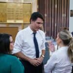 Justin Trudeau Instagram - To the members of the Jewish community who spoke with us today: Thank you. Thank you for speaking so candidly about your pain, your anger, and your grief. I hear you. I want you to know that our commitment to you – and to Israel, as a Jewish and democratic state – is unwavering. I also want you to know that we remain focused on combatting antisemitism and keeping you – and all Jewish Canadians – safe from antisemitic violence. This is work that all of us, especially non-Jewish Canadians, must continue to do together. 🇨🇦 Aux membres de la communauté juive qu’on a rencontrés aujourd’hui : merci d’avoir parlé si franchement de votre douleur, de votre colère et de votre chagrin. Je vous entends. Notre engagement à votre égard et à l’égard d’Israël en tant qu’État juif et démocratique est inébranlable. Je veux aussi que vous sachiez que la lutte contre l’antisémitisme et votre protection ainsi que celle de tous les Canadiens juifs contre la violence antisémite restent notre priorité. Nous devons tous, en particulier les Canadiens non juifs, poursuivre ce travail ensemble. Toronto, Ontario