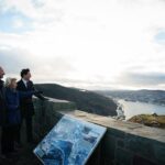 Justin Trudeau Instagram - The first transatlantic wireless signal went from Europe to Signal Hill – connecting our continents in new ways. As we wrapped up our Canada-EU Summit, @CharlesMichel, @UrsulavonderLeyen, and I celebrated all of the connections between Canada and Europe. 🇨🇦🇪🇺 Le premier signal transatlantique sans fil a été transmis de l’Europe jusqu’à Signal Hill – reliant nos continents par de nouveaux moyens. Au terme de notre Sommet Canada-UE, @CharlesMichel, @UrsulavonderLeyen et moi avons célébré tous les liens qui unissent le Canada et l’Europe. St. John's, Newfoundland and Labrador