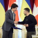 Justin Trudeau Instagram - Together now and in the future. Разом зараз і в майбутньому. Ensemble maintenant et pour l’avenir. 🇨🇦🇺🇦