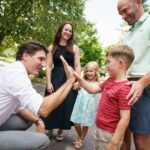 Justin Trudeau Instagram - Reminder for moms and dads: Your Canada Child Benefit payments are going out today. We’ll keep working to make sure you and your family have the support you need – for clothes, school supplies, snacks, after-school activities, and anything else your kids need. 🇨🇦 Rappel aux parents : l’Allocation canadienne pour enfants est versée aujourd’hui. On va continuer de travailler pour que vous et votre famille ayez l’aide dont vous avez besoin pour les vêtements, l’école, les collations, le parascolaire et le reste. Belleville, Ontario