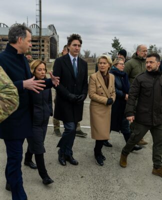 Top 10: Justin Trudeau's Most Iconic Instagram Photos