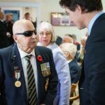 Justin Trudeau Instagram - Ils ont servi avec courage. Ils ont défendu notre pays et nos valeurs. Ils ont amélioré le monde entier. Aujourd’hui, à la @RoyalCanadianLegion à Greenfield Park, on a exprimé notre gratitude de notre mieux à nos anciens combattants – car on ne pourra jamais assez les remercier. 🇨🇦 They served with courage. They defended our country and our values. And they made an incredible difference around the world. Today, at the @RoyalCanadianLegion in Greenfield Park, we did our best to let our Veterans know how grateful we are – because we can never thank them enough.