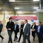Justin Trudeau Instagram - Just announced: Working with @CityOfThunderBay, we’re fast-tracking more than 600 homes over the next three years and more than 6,500 over the next ten. This includes more homes in places where people want to live – like near transit, schools, parks, and opportunity. We’ve been making announcements like this day after day, week after week, and we’ll keep working to support the construction of homes that people can afford across the country. 🇨🇦 Dernière nouvelle : en collaboration avec la @CityThunderBay, nous accélérons la construction de plus de 600 logements au cours des trois prochaines années et de plus de 6 500 au cours de la prochaine décennie. On comptera plus de logements là où les gens veulent vivre, comme près des transports en commun, des écoles, des parcs et des possibilités de toutes sortes. Nous faisons ce type d’annonce jour après jour, semaine après semaine, et nous allons continuer de favoriser la construction de logements abordables, et ce, partout au pays. Thunder Bay, Ontario