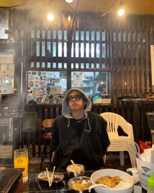 Hyunjae Instagram - 툭!