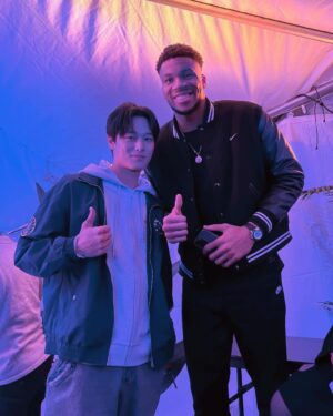 Hyunjae Instagram - It was an honor to be at the All Star Weekend⭐️⭐️
#nba #allstarweekend #nbastyle_kor