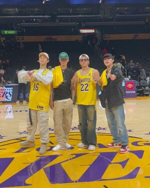 Hyunjae Instagram - 🏀💛💜 @nba @nbastyle_kor @lakers
#NBA #엔비에이 #느바앤미 #lakers #LA레이커스