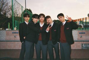 Hyunjae Instagram - 영원한 내 친구들🏫

#THEBOYZ #더보이즈
#PHANTASY #Love_Letter
#Nectar #THEBOYZ_Nectar