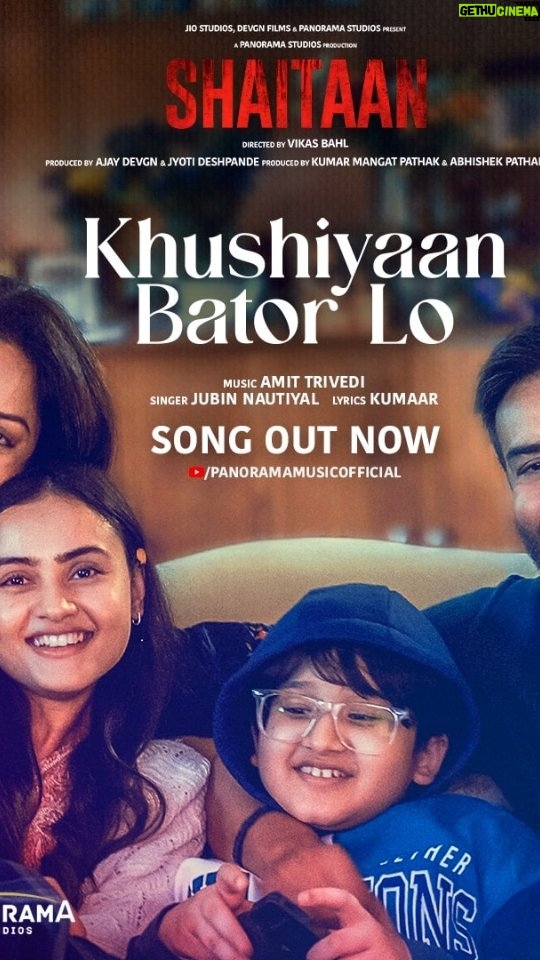 Jyothika Instagram - When with family, har pal hota hai keemti aur khoobsurat! ♥️ #KhushiyaanBatorLo song out now on #panoramamusic YouTube channel. Link in Bio & Story #Shaitaan taking over cinemas on 8th March 2024. @ajaydevgn @actormaddy @jankibodiwala #JyotiDeshpande @kumarmangatpathak @abhishekpathakk #VikasBahl @officialjiostudios @adffilms @panorama_studios @itsamittrivedi @jubin_nautiyal @kumaarofficial @panoramamusic