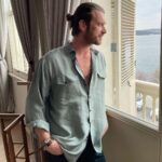 Kıvanç Tatlıtuğ Instagram - Sen neye baktın?
