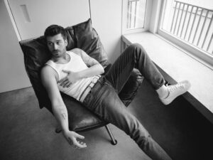 Kıvanç Tatlıtuğ Instagram - 