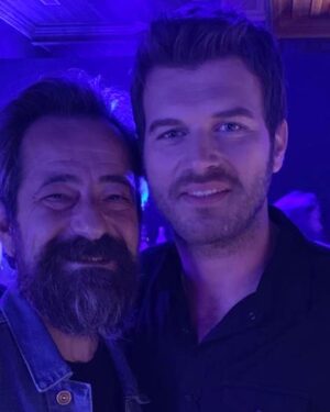 Kıvanç Tatlıtuğ Instagram - Abim @feridun_duzagac 🙏 İyi ki varsın sen.Müziğinle, karakterin ve kalitenle...