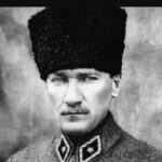 Kıvanç Tatlıtuğ Instagram – Türkiye Cumhuriyeti ‘nin kurucusu,Anafartalar komutani Gazi Mareşal Mustafa Kemal Atatürk..
Kartal bakışlı paşam!